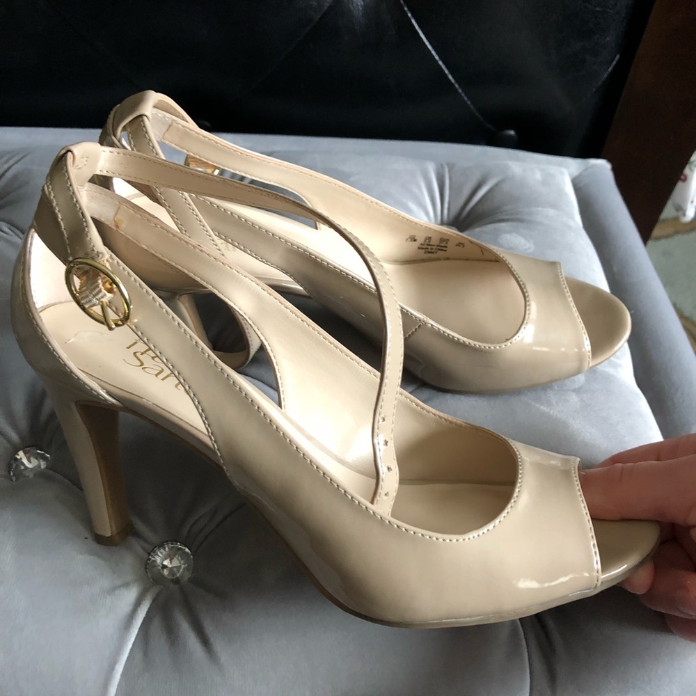 Franco Sarto heels 7.5...in great condition
